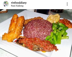 Nasi Kalong, Tempat Makan Wajib untuk Pemburu Kuliner Malam di Bandung