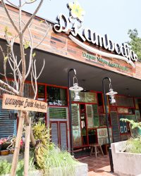 25 Rekomendasi Kuliner Semarang Tahun 2023, dari Tahu Gimbal Pak Man sampai D’Kamboja Anne Avantie