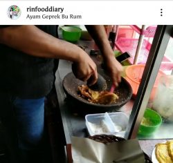 Ayam Geprek Bu Rum