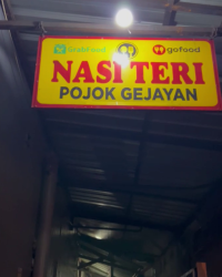Nasi Teri Gejayan